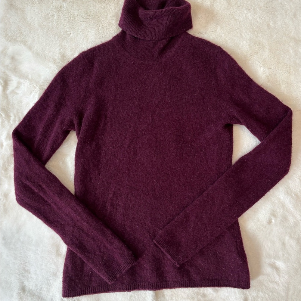Adrienne Vittadini 100% Cashmere Purple Turtleneck Sweater Size Small